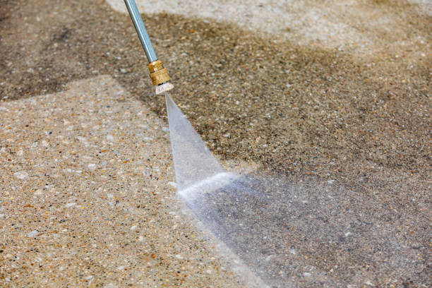 Best Oil Spill Cleanup  in Village Green Green Ridge, PA
